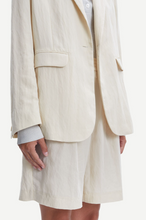 Load image into Gallery viewer, SAMSOE Julia Shorts