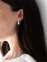 Load image into Gallery viewer, Lisbeth Christie Earrings