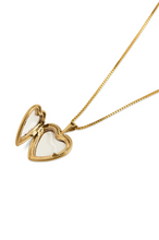 Load image into Gallery viewer, Lisbeth Heart Locket