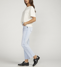 Load image into Gallery viewer, Silver Jeans Co. Highly Desirable Straight - Light