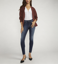 Load image into Gallery viewer, Silver Jeans Co. Infinite Skinny Mid Rise