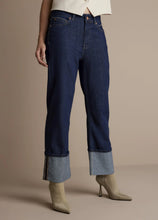 Load image into Gallery viewer, Summum Sarin Straight Fit Jeans