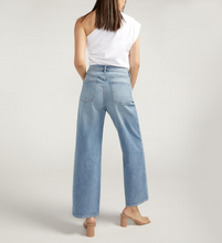 Load image into Gallery viewer, Silver Jeans Co. The Slouchy Straight Jeans