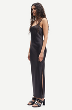 Load image into Gallery viewer, SAMSOE Sunna Dress - Phantom