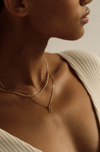 Charger l&#39;image dans la galerie, Lisbeth Initial Necklace