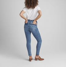 Load image into Gallery viewer, Silver Jeans Co. Infinite Fit High Rise Skinny