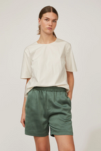Load image into Gallery viewer, Just Female Rich Shorts