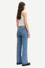 Load image into Gallery viewer, SAMSOE Riley Jeans